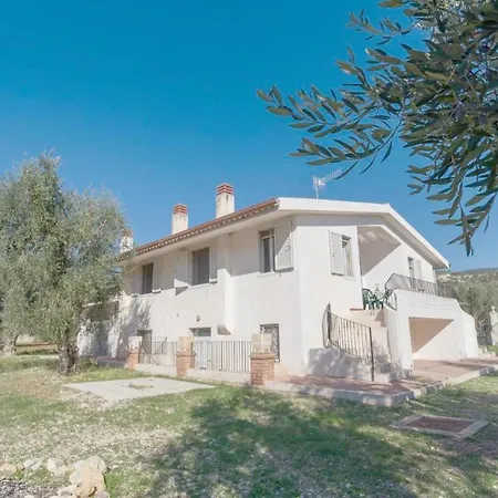 Casa Tra Gli Ulivi 別荘